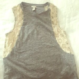 Splendid gray tank top with detailed sleeves